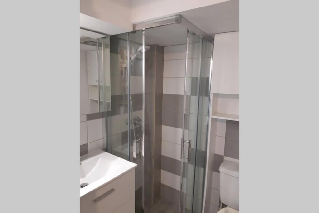 Studio 15 Le Pradet Luaran gambar